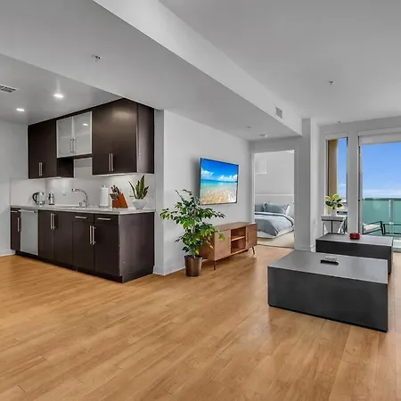 Appartamento Modern & Chic In Heart Of Downtown Santa Monica